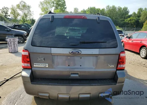 2012 Ford Escape Xlt z USA, uszkodzony, nr VIN 1FMCU0DG8CKB52007